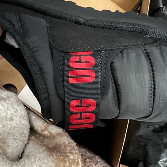 Nib unisex Ugg Dune Slip on have multiple pair - Picture 6 of 12